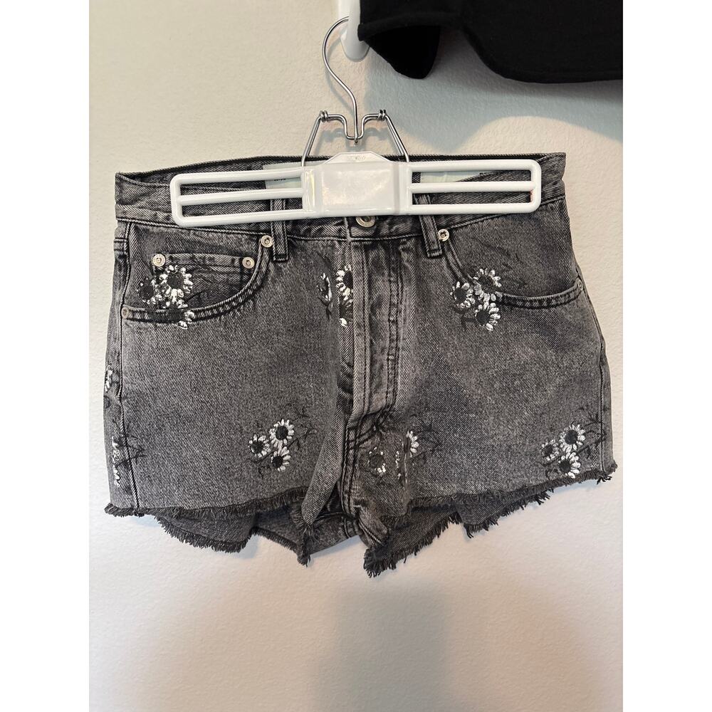 Off-White Women’s denim high waist daisy shorts 26